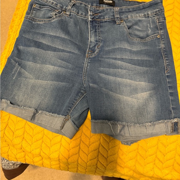 Kensie Distressed Blue Denim Shorts - Picture 1 of 2